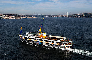 “Beykoz” ve “Sarıyer” vapurları İstanbul ile buluşuyor